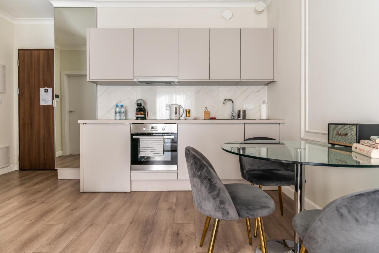 Apartamenty Mennica Residence - Golden Apartments Варшава Екстериор снимка